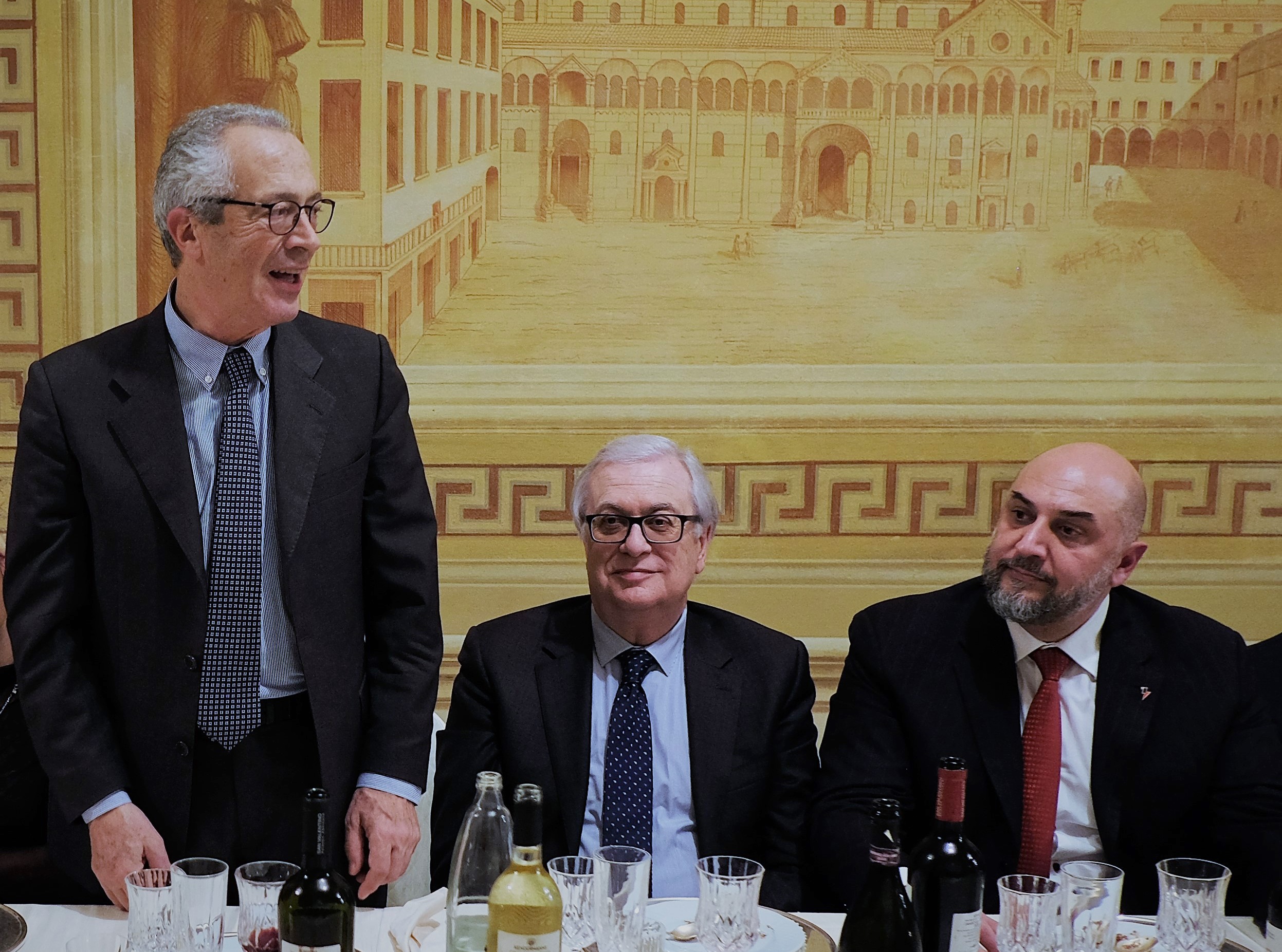 Italian packaging machinery sets record turnover of more than 8 billion euros