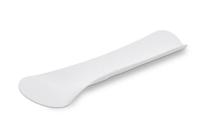 Convenience on the go – now even more eco-friendly:  Greiner Packaging brings new cardboard spoon to market