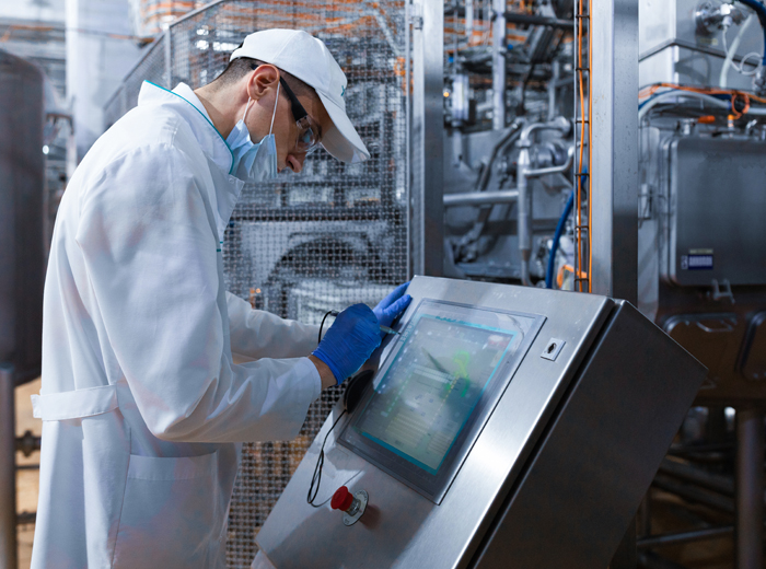 Smart Machine Maintenance Strategies to Enhance Productivity in the Food Industry